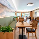 Vcelarsky Dvur 4*