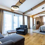 Vcelarsky Dvur Гостевой дом 4*