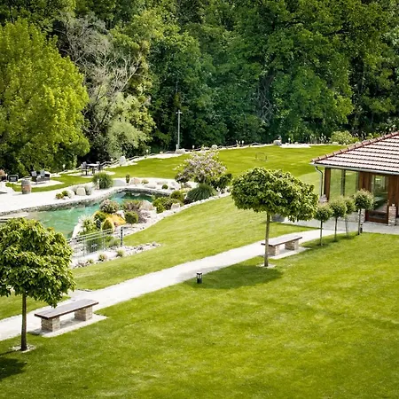 Guest house Vcelarsky Dvur *