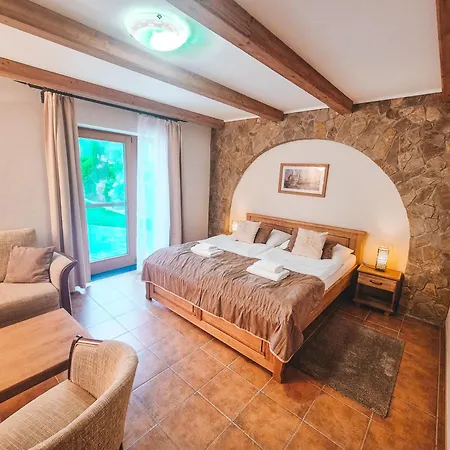 Vcelarsky Dvur 4* Lednice