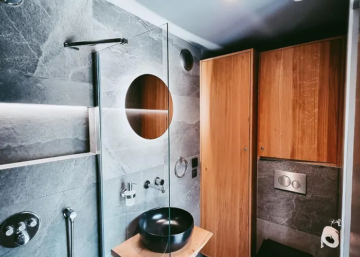 Vcelarsky Dvur 4*